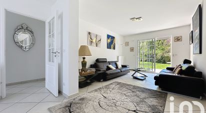 Maison traditionnelle 5 pièces de 166 m² à Rambouillet (78120)