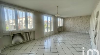 Apartment 3 rooms of 77 m² in Saint-Étienne (42000)