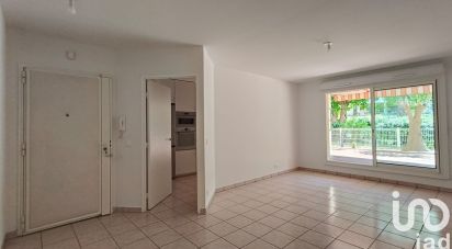 Apartment 2 rooms of 51 m² in Hyères (83400)