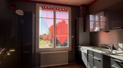 Maison 5 pièces de 150 m² à Saint-Doulchard (18230)