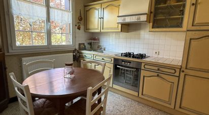 Village house 5 rooms of 139 m² in Prigonrieux (24130)