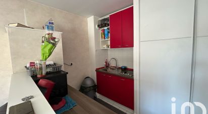 Apartment 2 rooms of 35 m² in Morangis (91420)