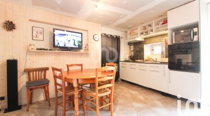 Village house 3 rooms of 35 m² in Viala-du-Tarn (12490)