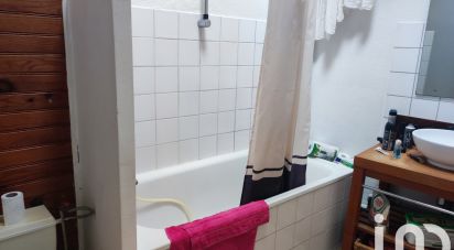 Apartment 2 rooms of 38 m² in Angers (49100)