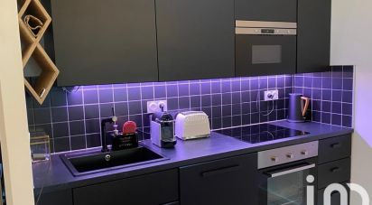 Apartment 1 room of 30 m² in Bordeaux (33000)
