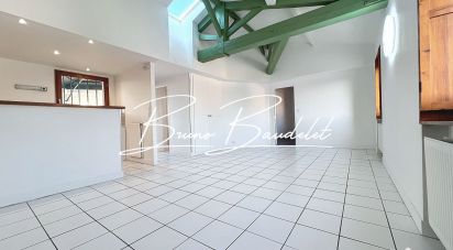 Apartment 2 rooms of 60 m² in Bordeaux (33100)