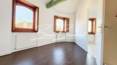 Apartment 2 rooms of 60 m² in Bordeaux (33100)
