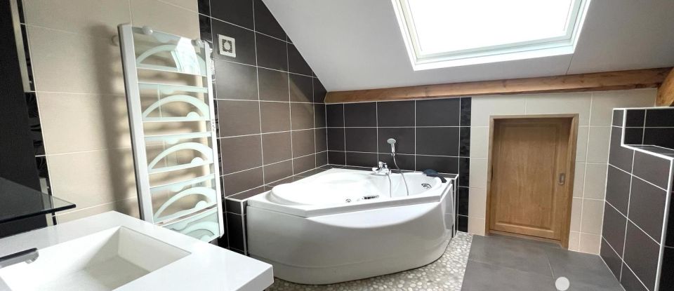 Maison 7 pièces de 165 m² à Rosoy (89100)