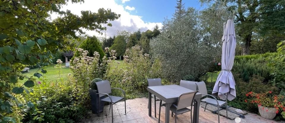 Maison 7 pièces de 165 m² à Rosoy (89100)
