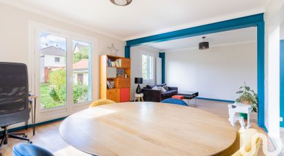 House 7 rooms of 126 m² in Brunoy (91800)