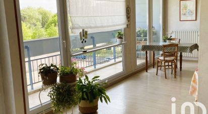 Apartment 4 rooms of 79 m² in Angers (49000)