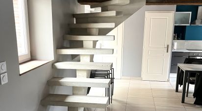 House 4 rooms of 76 m² in Orléans (45000)