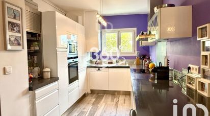 Appartement 4 pièces de 88 m² à Toulon (83100)