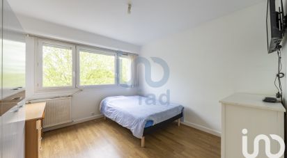 Apartment 3 rooms of 58 m² in Chevilly-Larue (94550)