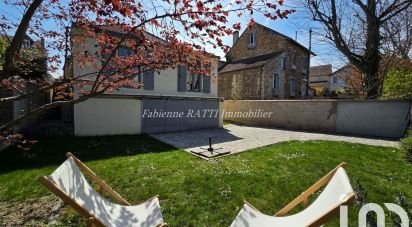 Pavillon 5 pièces de 104 m² à Houilles (78800)