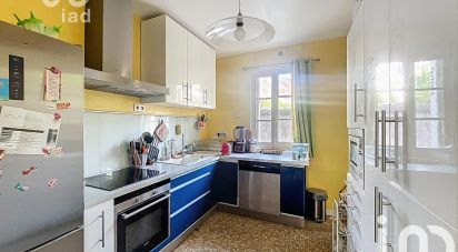 Demeure 7 pièces de 159 m² à Tours (37000)