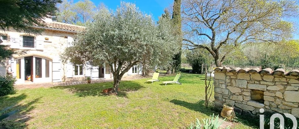 Maison rustique 5 pièces de 198 m² à Valaurie (26230)