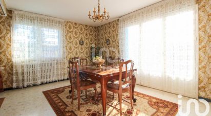 House 6 rooms of 128 m² in Saint-Rome-de-Cernon (12490)
