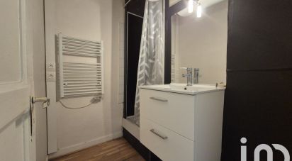 Apartment 3 rooms of 52 m² in Vizille (38220)
