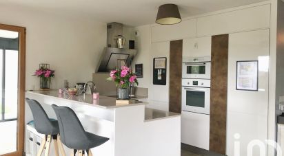 Maison 7 pièces de 177 m² à Échenevex (01170)