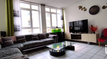 Apartment 3 rooms of 70 m² in Saint-Étienne (42100)