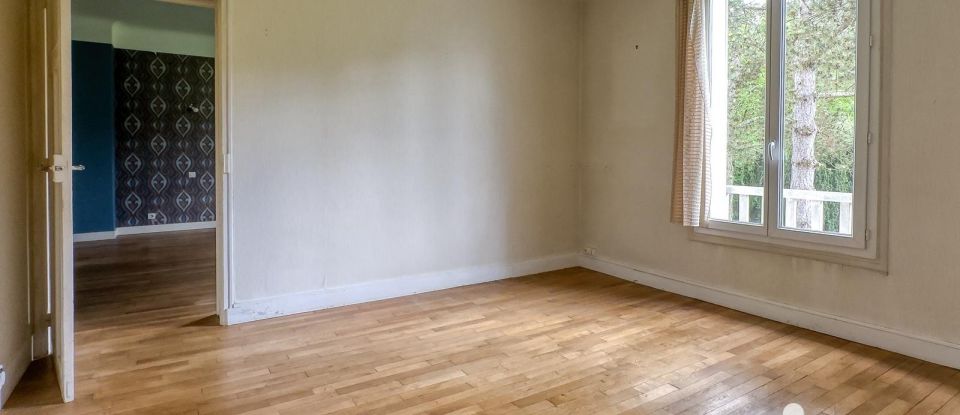 House 10 rooms of 250 m² in Pierrefonds (60350)