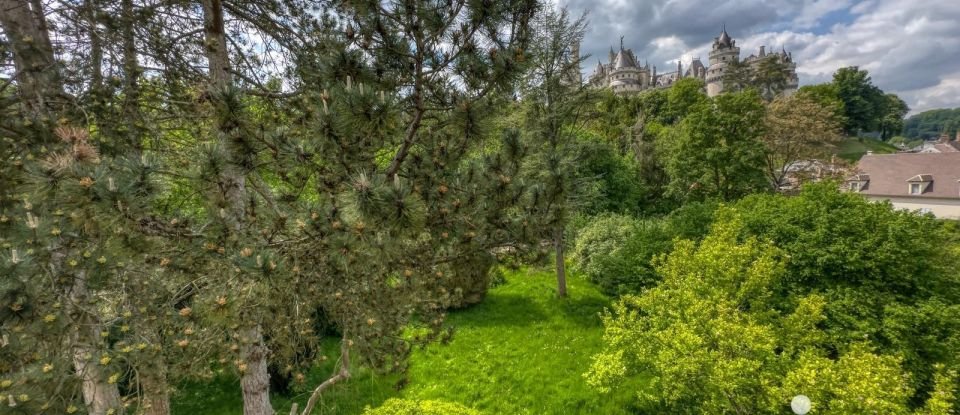 House 10 rooms of 250 m² in Pierrefonds (60350)