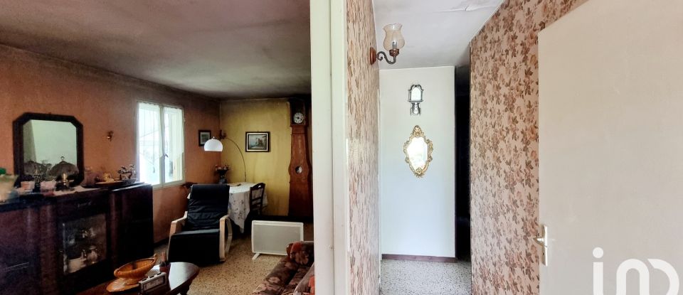 Maison rustique 4 pièces de 94 m² à Rians (83560)