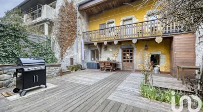 Townhouse 5 rooms of 234 m² in Alby-sur-Chéran (74540)
