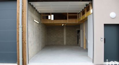 Retail property of 120 m² in PERIGNY-SUR-YERRES (94520)