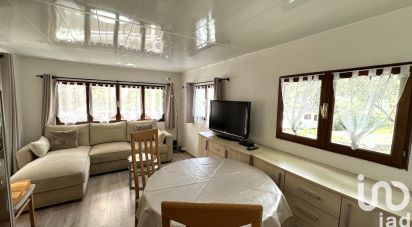 Leisure land of 200 m² in Fréjus (83600)