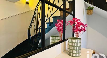 House 7 rooms of 149 m² in Saint-Herblain (44800)