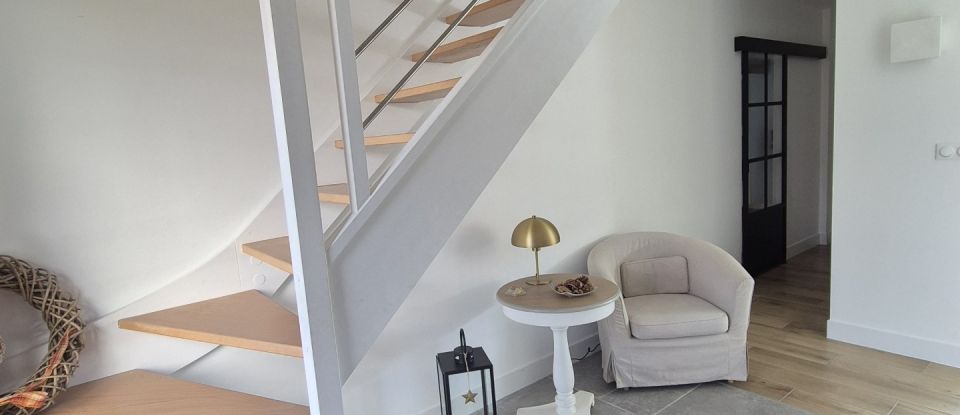 Pavilion 7 rooms of 152 m² in Brillon (59178)