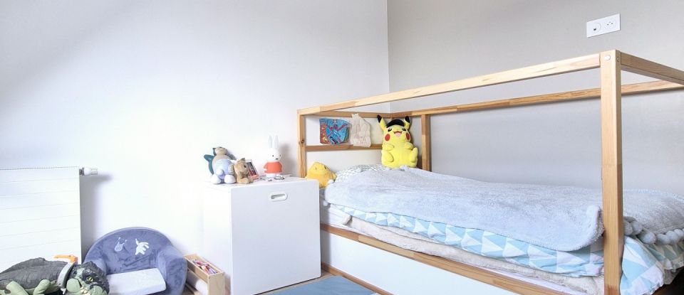 Pavilion 7 rooms of 152 m² in Brillon (59178)
