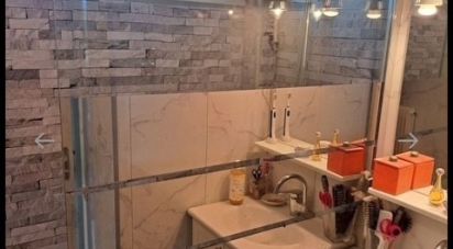 Apartment 3 rooms of 66 m² in Clermont-Ferrand (63100)