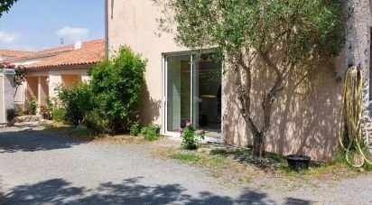 Country home 4 rooms of 112 m² in Angles (85750)