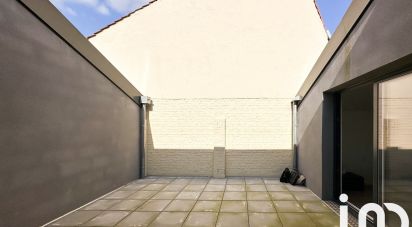 Appartement 4 pièces de 101 m² à Croix (59170)