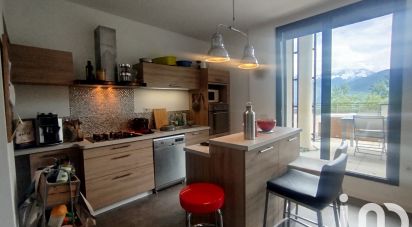 Apartment 3 rooms of 87 m² in Mercury (73200)