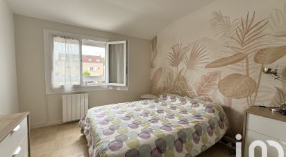 House 4 rooms of 73 m² in Montigny-le-Bretonneux (78180)
