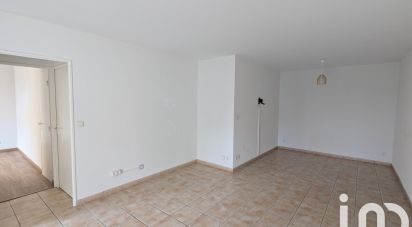 Apartment 2 rooms of 49 m² in Saint-Genest-Lerpt (42530)