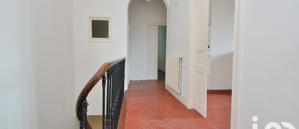 Maison de village 5 pièces de 176 m² à Clarensac (30870)