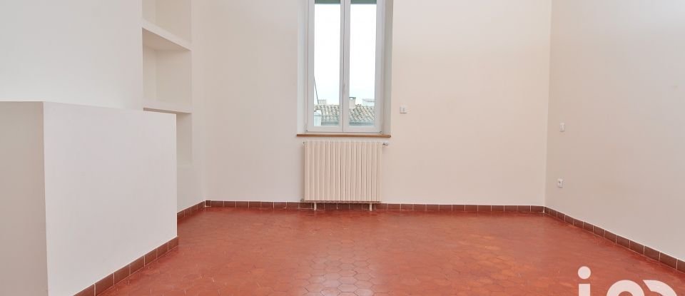 Maison de village 5 pièces de 176 m² à Clarensac (30870)
