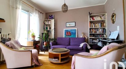 Apartment 3 rooms of 64 m² in Hyères (83400)