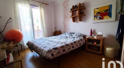 Apartment 3 rooms of 64 m² in Hyères (83400)