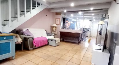 Traditional house 5 rooms of 250 m² in Biesles (52340)