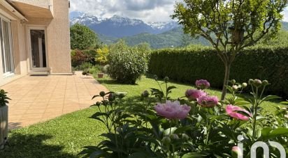 House 6 rooms of 140 m² in Meylan (38240)