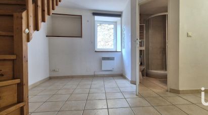 Appartement 3 pièces de 51 m² à Goudargues (30630)