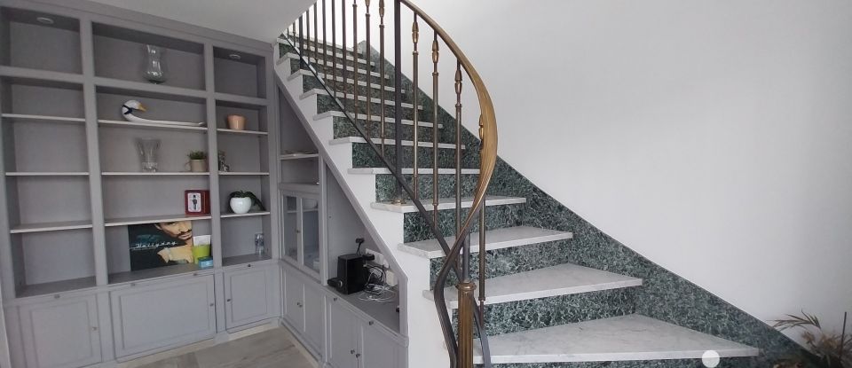Maison 7 pièces de 120 m² à Chelles (77500)