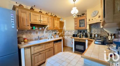 House 5 rooms of 110 m² in Le Plessis-Belleville (60330)