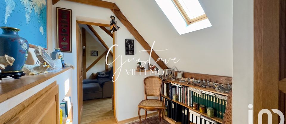 House 5 rooms of 110 m² in Ver-sur-Launette (60950)